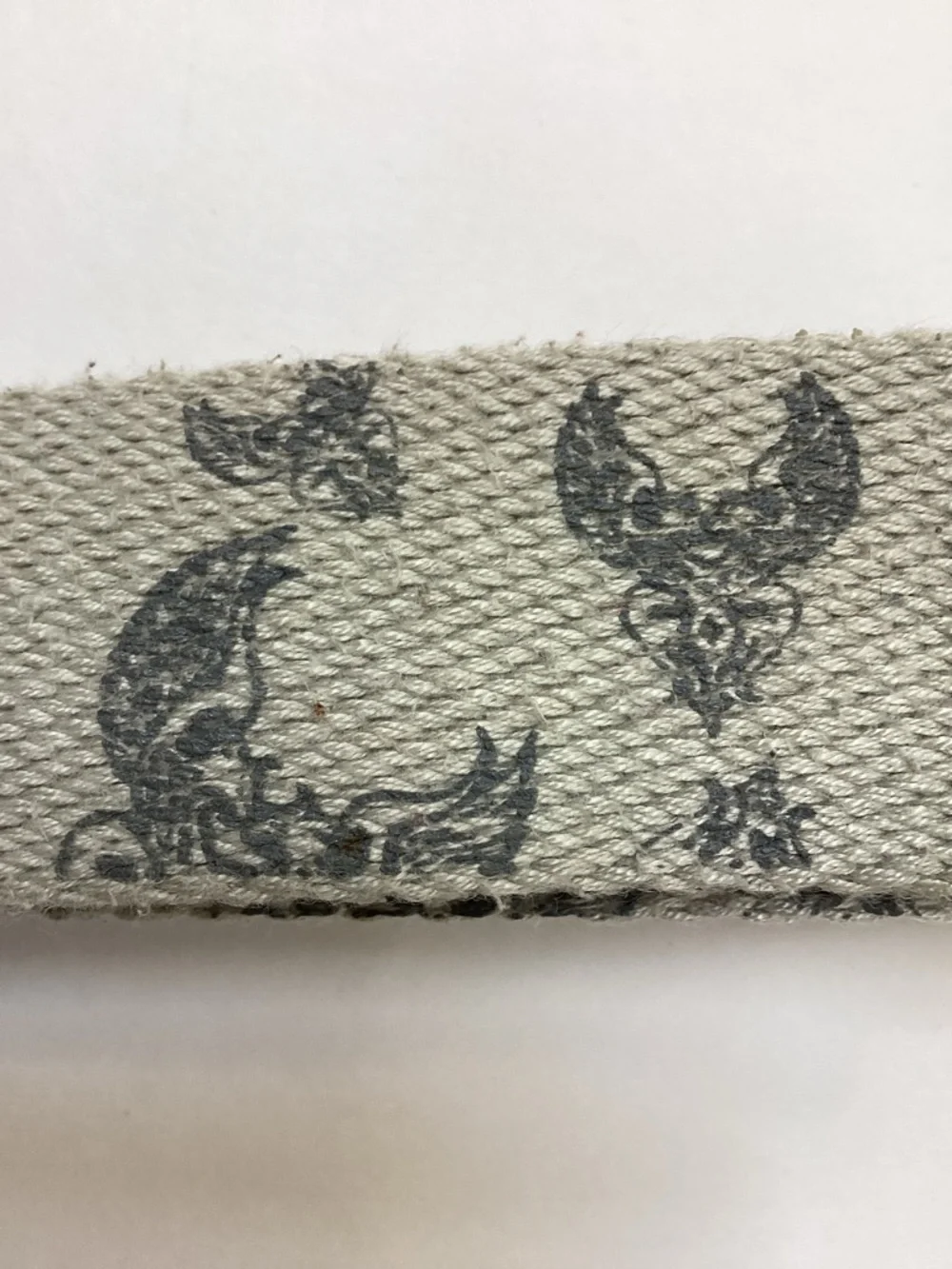 Affliction Wing Grey Beige‎ Canvas Loop Belt Sz 10